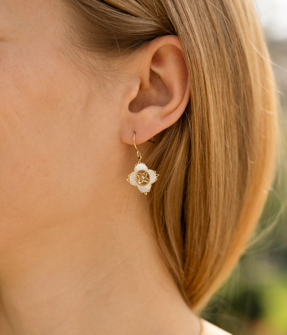 Boucles d'oreilles Marais (Acier doré)